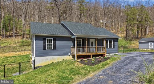 4071 Moreland Gap Rd, New Market, VA, 22844-3720 | Card Image