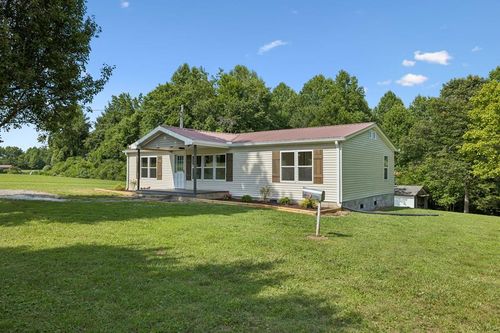 5219 Hancock Rd, Silver Point, TN, 38582-6131 | Card Image