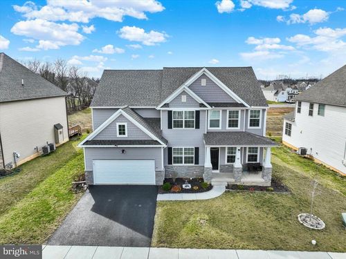 48 Silver Cir, MECHANICSBURG, PA, 17050-8536 | Card Image