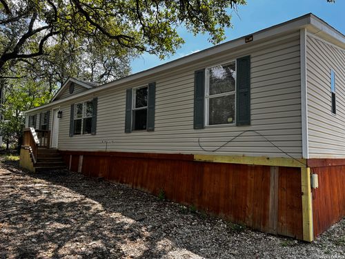 250 County Road 3826, San Antonio, TX, 78253-6845 | Card Image