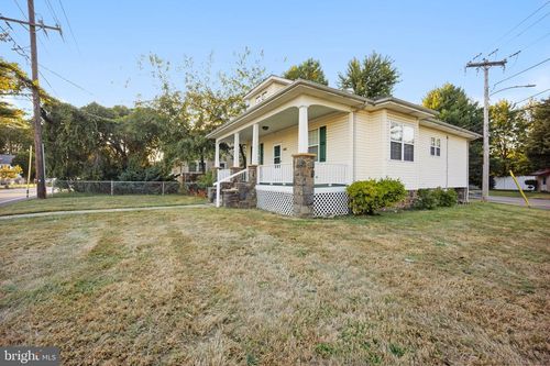 4040 Concord Rd, ASTON, PA, 19014-1573 | Card Image