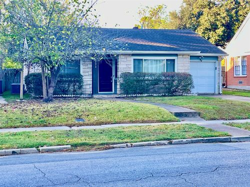 6674 Sylvan Rd, Houston, TX, 77023-4829 | Card Image