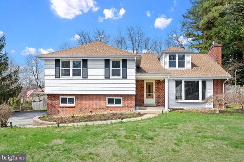 307 Longwood Dr, CHADDS FORD, PA, 19317-9215 | Card Image