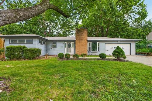 11703 E 39th St S, Independence, MO, 64052-2508 | Card Image