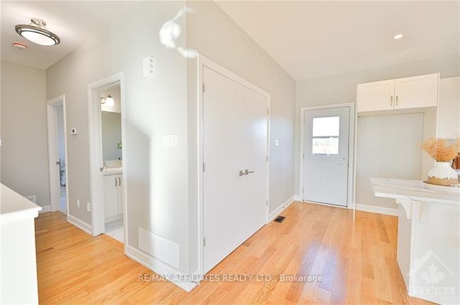 3325 Highway 31 Bank St, House other with 2 bedrooms, 1 bathrooms and 6 parking in South Dundas ON | Image 17