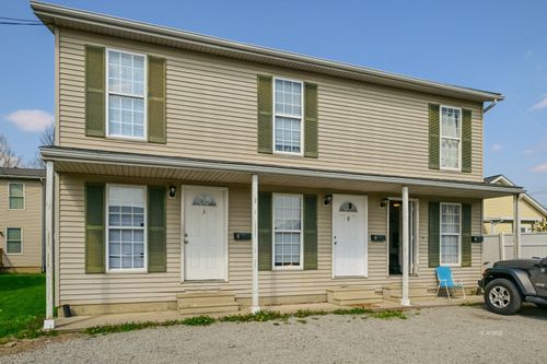 7 W 2nd St, The Plains, OH, 45780-1442 | Card Image