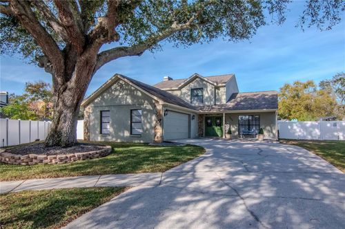 2604 Goldcrest Pl, VALRICO, FL, 33596-5721 | Card Image