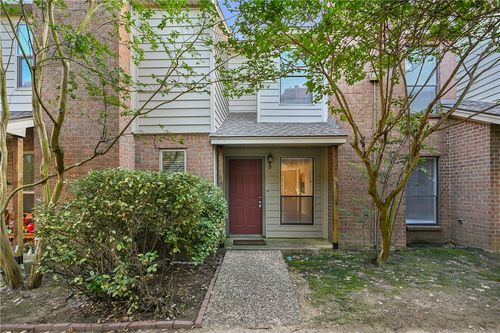 n3-1904 Dartmouth St, College Station, TX, 77840-3989 | Card Image