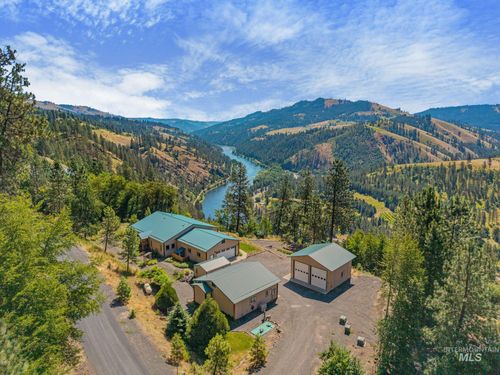 809 River Pointe Ln, Lenore, ID, 83541-6006 | Card Image