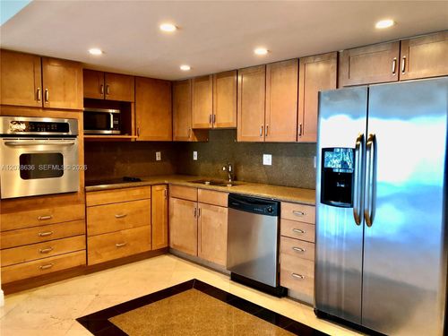 1206-19390 Collins Ave, Sunny Isles Beach, FL, 33160-2200 | Card Image