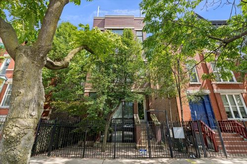 apt-3-1515 N Claremont Ave, Chicago, IL, 60622-6438 | Card Image