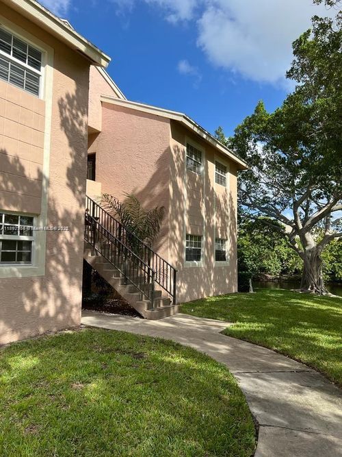 i13-620 Cypress Club Way, Deerfield Beach, FL, 33064-5056 | Card Image