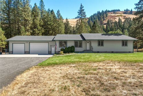 623 S Touchet Rd, Dayton, WA, 99328-8750 | Card Image