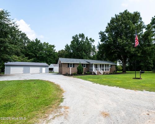 125 Shannons Way, Vanceboro, NC, 28586-8083 | Card Image