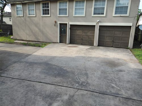 a-3425 Southmore Blvd, Houston, TX, 77004-6330 | Card Image