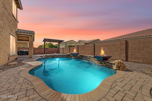 2664 E Hazeltine Way, Gilbert, AZ, 85298-0282 | Card Image