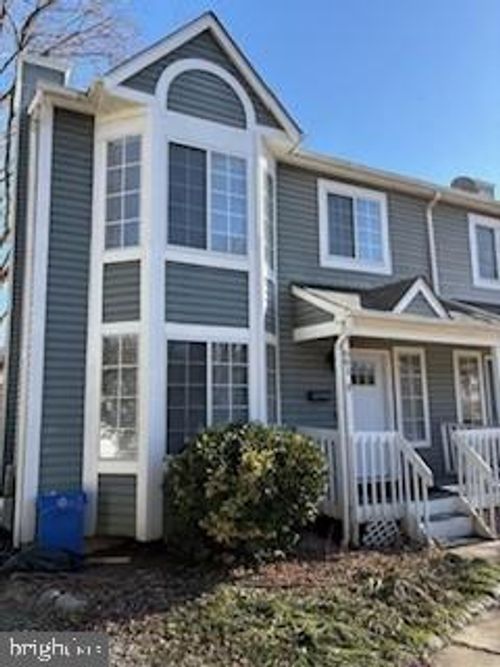 661 Genessee St, Annapolis, MD, 21401-2319 | Card Image