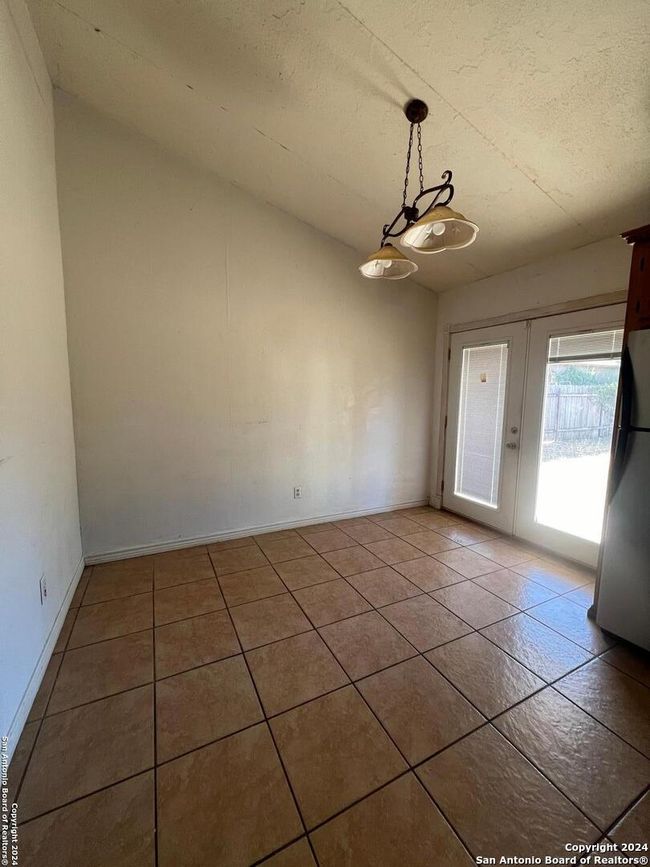 504 N 9 Th St, House other with 3 bedrooms, 1 bathrooms and null parking in Carrizo Springs TX | Image 5