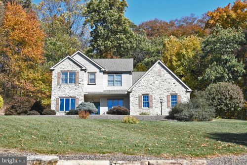 5501 Deer Path Lane, GAP, PA, 17527 | Card Image