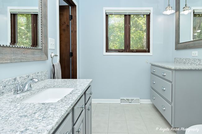 13703 Obrien Rd, House other with 3 bedrooms, 3 bathrooms and 2 parking in Hebron IL | Image 21