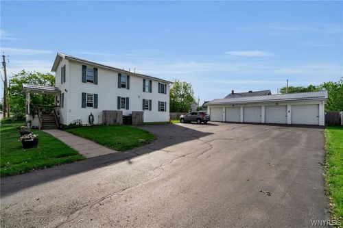 34 Foster St, Canandaigua, NY, 14424-2128 | Card Image