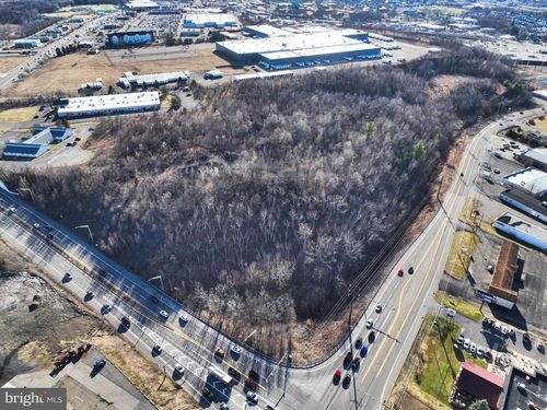 1 Mundy St, Wilkes-Barre, PA, 18702-5503 | Card Image