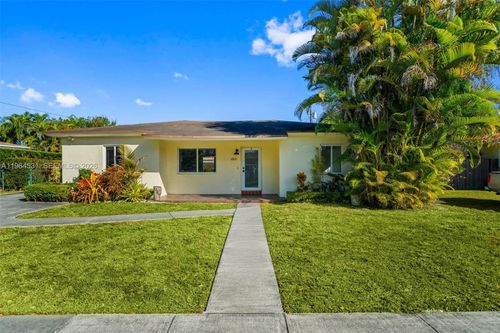 6851 Sw 48th Ter, Miami, FL, 33155-5724 | Card Image