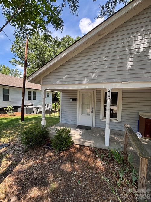 210 Basin Ave, Kannapolis, NC, 28083-3610 | Card Image