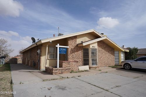 10214 Silver Strand Pl, El Paso, TX, 79924-3559 | Card Image