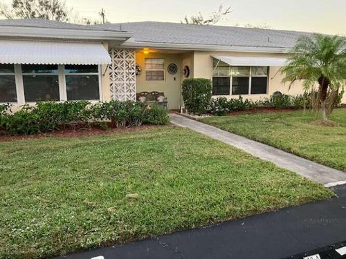 b-109 Lakes End Dr, Fort Pierce, FL, 34982-6734 | Card Image