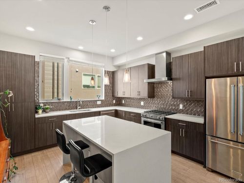 1014 Acoma St, Denver, CO, 80204-4035 | Card Image