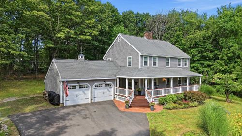 388 Paige Hill Rd, Goffstown, NH, 03045-3036 | Card Image