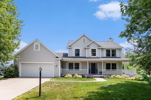 7474 Agawa Trl Ne, Rockford, MI, 49341-8524 | Card Image