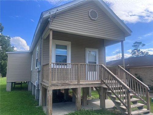 5209 Oak Dr, Marrero, LA, 70072-4217 | Card Image