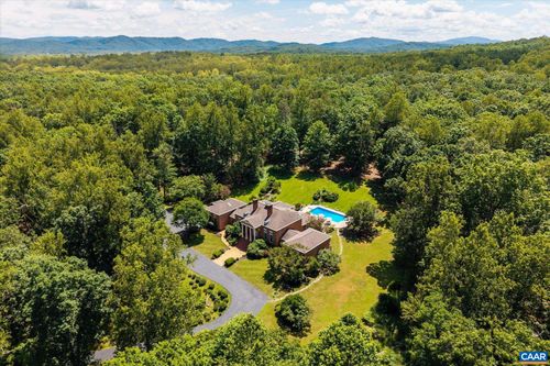 1462 Owensville Rd, Charlottesville, VA, 22901-9582 | Card Image