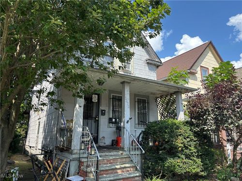 3172 W 105th St, Cleveland, OH, 44111-2726 | Card Image