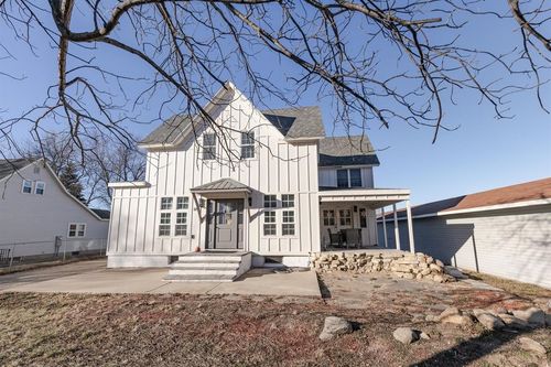 829 2nd Ave Se, Spencer, IA, 51301-5708 | Card Image