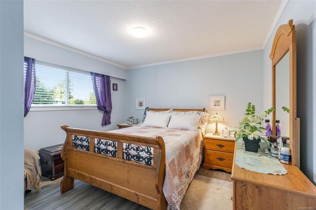 1226 Centre Rd, House other with 4 bedrooms, 2 bathrooms and 5 parking in Qualicum Beach BC | Image 40