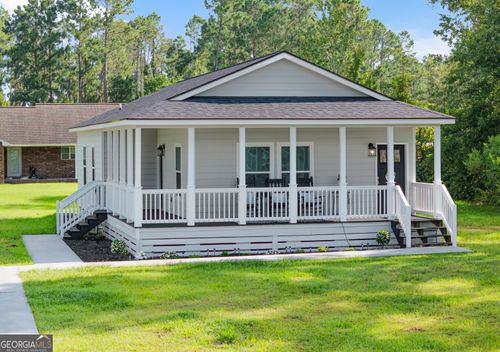 177 Ranier St, Baxley, GA, 31513-7746 | Card Image