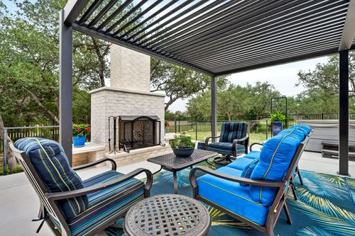 305 Spicewood Trails Dr, Spicewood, TX, 78669-2195 | Card Image
