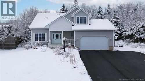 20 Tarawood Lane, Quispamsis, NB, E2E5Z3 | Card Image
