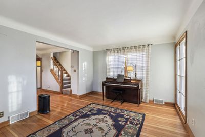 2-web-or-mls-2013-24th-Ave-S_Gold15-002.jpg | Image 1