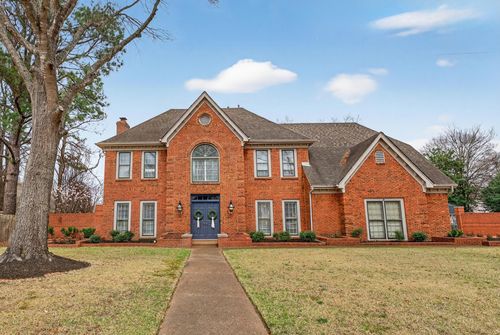 8962 Green Leaves Dr, Germantown, TN, 38139-3446 | Card Image