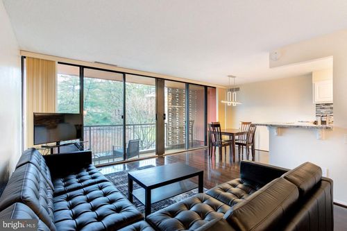 apt-608-8 S Van Dorn St, ALEXANDRIA, VA, 22304-4230 | Card Image