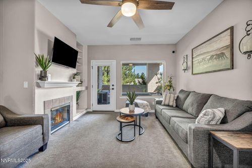 2623-900 S Meadows Pkwy, Reno, NV, 89521-5858 | Card Image
