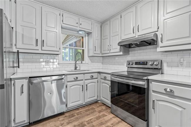 4617 Kingswood Dr, House other with 3 bedrooms, 2 bathrooms and null parking in Flowery Branch GA | Image 10