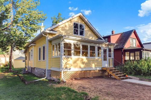 1040 24th Ave Se, Minneapolis, MN, 55414-2631 | Card Image