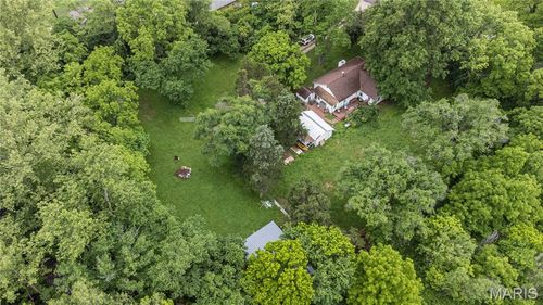 870 Walnut St, Newburg, MO, 65550-9489 | Card Image