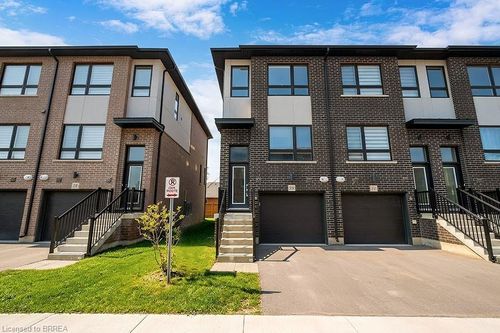 28-720 Grey St, Brantford, ON, N3S0K2 | Card Image