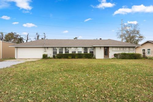 17 Horseshoe Ln, Sulphur, LA, 70663-3905 | Card Image